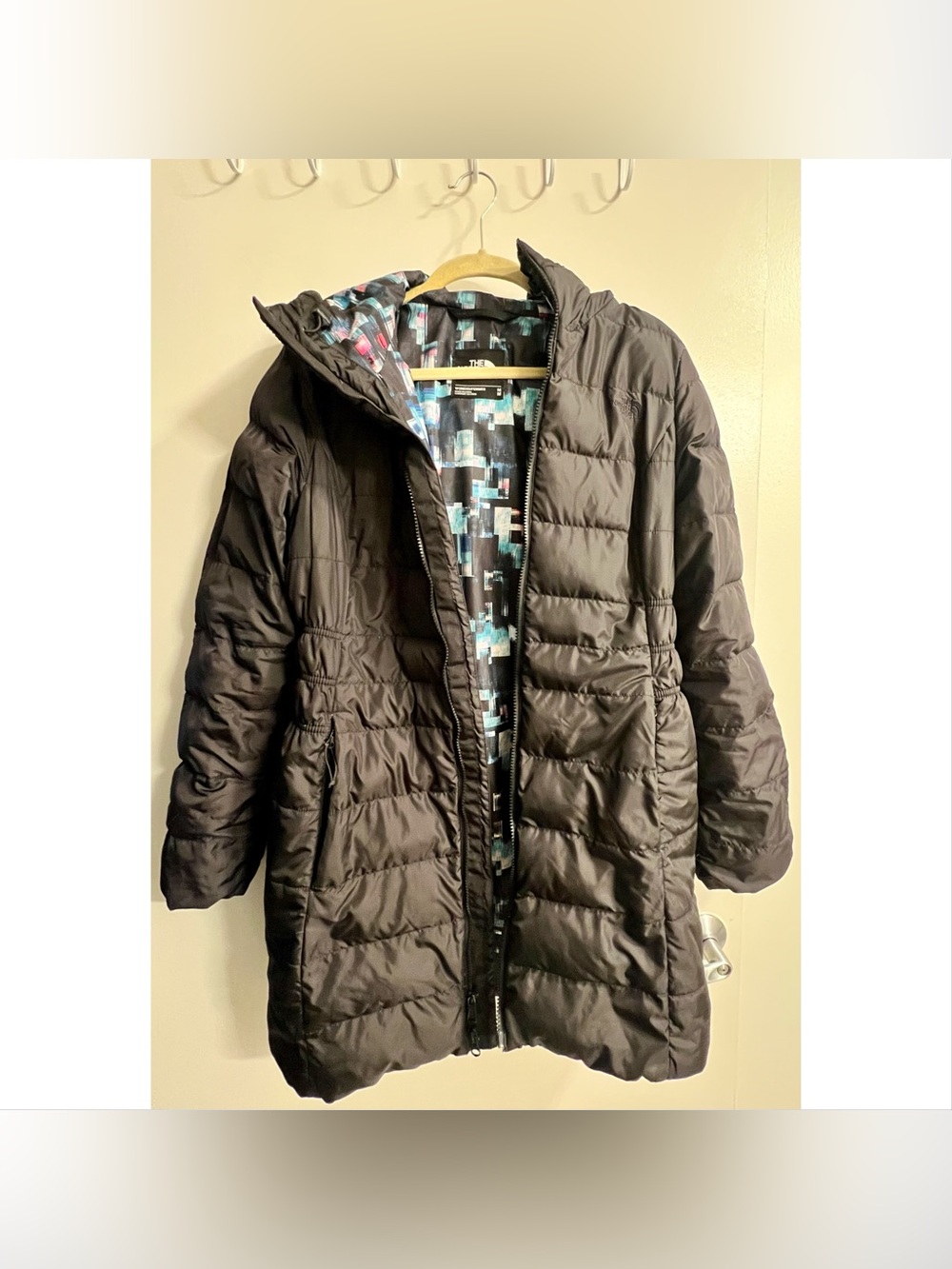 The North Face Women’s Black Hooded Long Puffer Coat - Picture 2 of 14